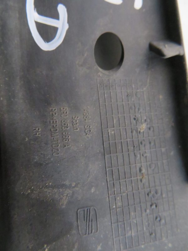 SEAT LEON L.14, PVC OKOLI MEGLENKE, DESNA - Image 2