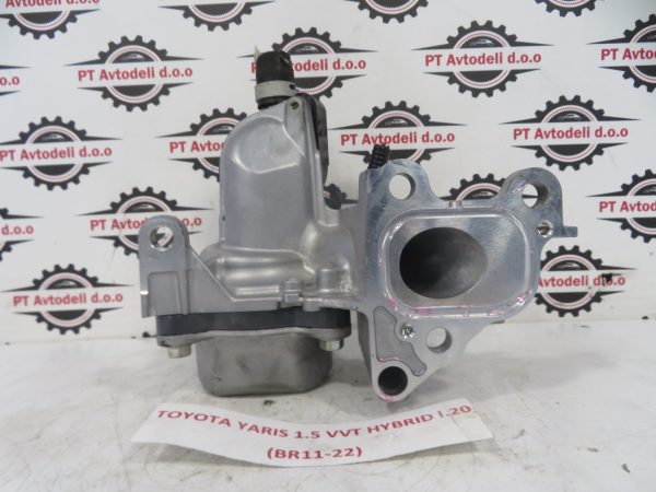 TOYOTA YARIS 1.5 HYBRID L.20, VODNA ČRPALKA IN TERMOSTAT - Image 5