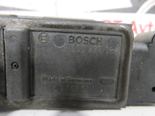 VW TOURAN L.06, TIPKA POKROVA PRTLJAGE - Image 2