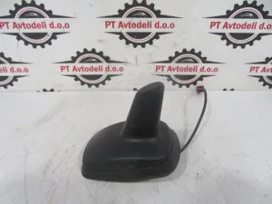 VW TOUAREG L.04, ANTENA