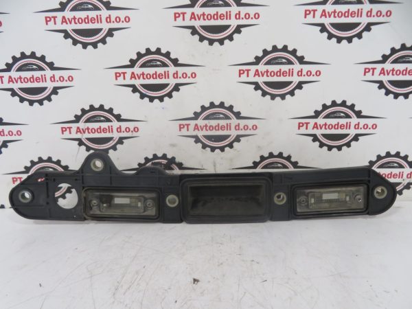 VW TOURAN L.06, TIPKA POKROVA PRTLJAGE