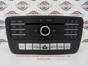 MERCEDES-BENZ GLA X156 L.16, RADIO