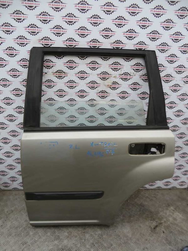 NISSAN X-TRAIL L.07, ZADNJA LEVA VRATA
