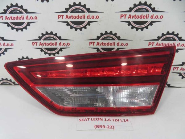 SEAT LEON SW L.14, ZADNJA DESNA LUČ- V HAVBI