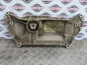 VW TOURAN L.06, PREDNJI MOST MOTORJA