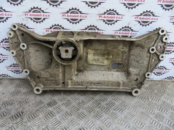 VW TOURAN L.06, PREDNJI MOST MOTORJA