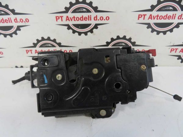 VW GOLF 5 L.06, KLJUČAVNICA VRAT, PREDNJA DESNA - Image 2