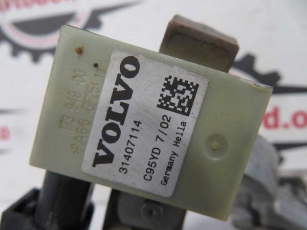 VOLVO V60 L.16, MINUS KLEMA - Image 2
