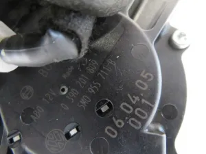 VW GOLF PLUS L.06, MOTORČEK ZADNJEGA BRISALCA