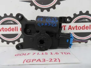 VW GOLF 7 L.15, MOTORČEK LOPUTE NA PEČKI