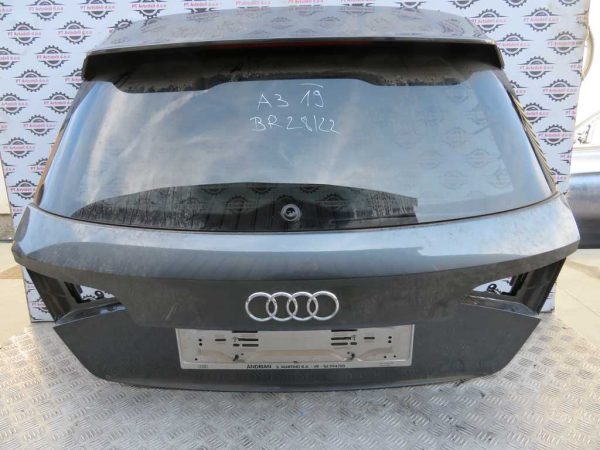 AUDI A3 L.19, POKROV PRTLJAGE