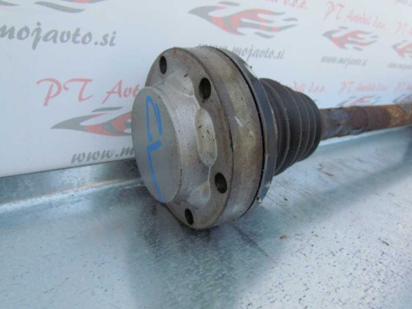 VW TOUAREG 3.0 D L.05, POLOSOVINA, ZADNJA LEVA - Image 3