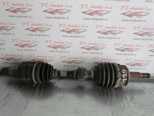 TOYOTA AURIS 2.2 D L.08, POLOSOVINA, PREDNJA LEVA