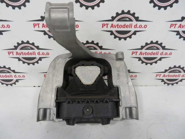 AUDI A3 1.5 TFSI L.19, NOSILEC MOTORJA - Image 3