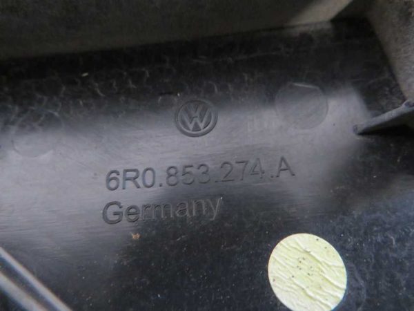 VW POLO L.15, PVC TRIKOTNIK BLATNIKA, DESNI - Image 2