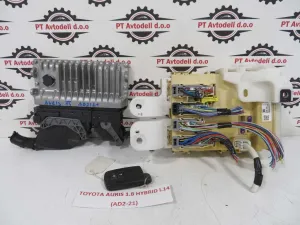 TOYOTA AURIS 1.8 HYBRID L.14, MOTORNI RAČUNALNIK KOMPLET