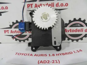 TOYOTA AURIS L.14, MOTORČEK LOPUTE NA PEČKI