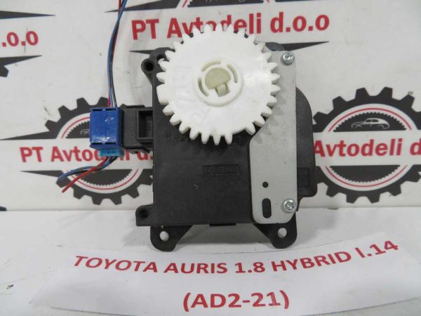 TOYOTA AURIS L.14, MOTORČEK LOPUTE NA PEČKI