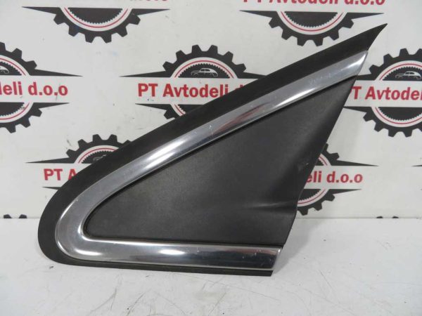 PEUGEOT 208 L.14, PVC TRIKOTNIK BLATNIKA, LEVI