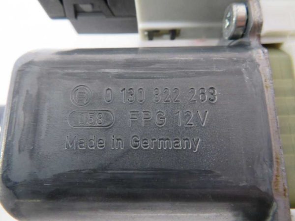 AUDI A3 L.12, MOTORČEK ZA DVIG STEKLA, ZADNJI DESNI - Image 4