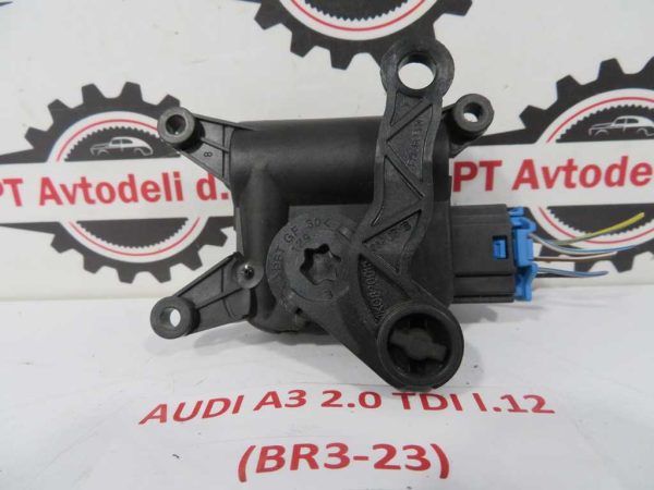 AUDI A3 L.12, MOTORČEK LOPUTE NA PEČKI