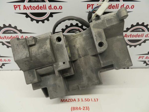 MAZDA 3 L.17, ZAKLEP VOLANA