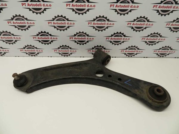 FIAT SEDICI L.08, ROKA, PREDNJA LEVA