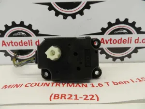MINI COUNTRYMAN R60 L.15, MOTORČEK LOPUTE NA PEČKI