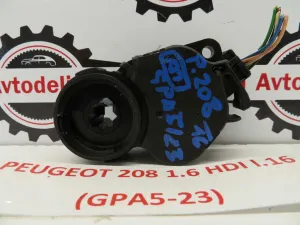 PEUGEOT 208 L.16, MOTORČEK LOPUTE NA PEČKI