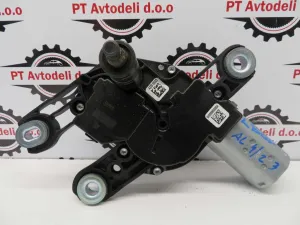 SEAT LEON L.17, MOTORČEK ZADNJEGA BRISALCA