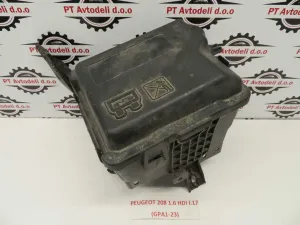 PEUGEOT 208 L.17, PVC ŠKATLA ELEKTRONIKE