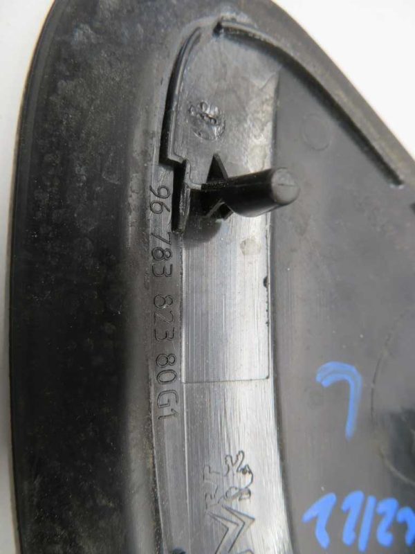 PEUGEOT 2008 L.18, PVC TRIKOTNIK BLATNIKA, LEVI - Image 2