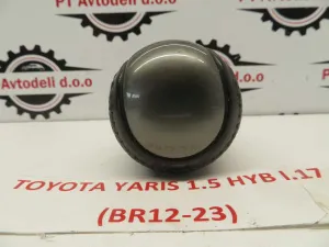 TOYOTA YARIS L.17, BUNKA PRESTAVNE ROČKE- AVTOMATIK