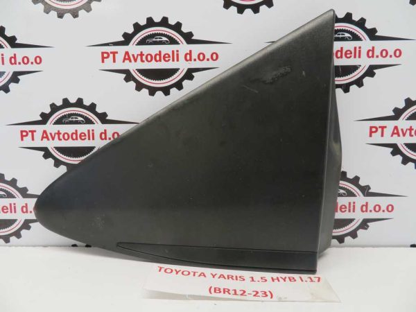 TOYOTA YARIS L.17, PVC TRIKOTNIK BLATNIKA, LEVI