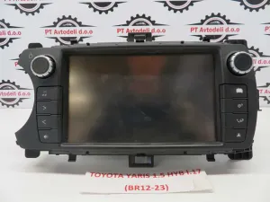 TOYOTA YARIS L.17, RADIO Z NAVIGACIJO