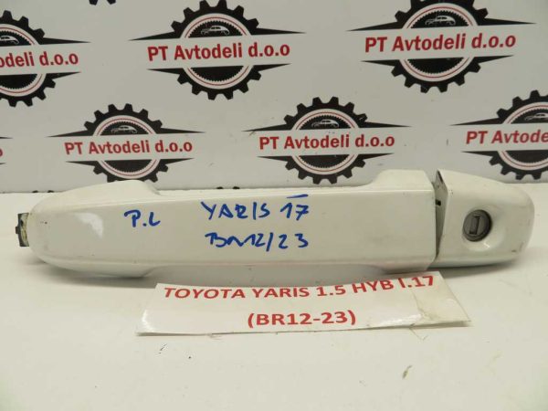 TOYOTA YARIS L.17, ZUNANJA KLJUKA VRAT, PREDNJA LEVA