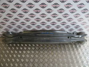 VOLVO V40 L.15, ZADNJA TRAVERZA