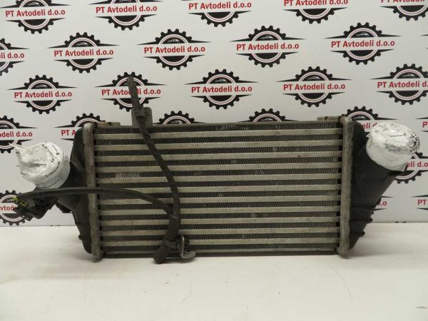 HYUNDAI I30 1.6 CRDI L.16, INTERCOOLER