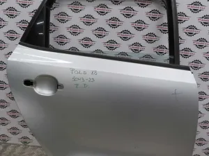 VW POLO L.10, ZADNJA DESNA VRATA