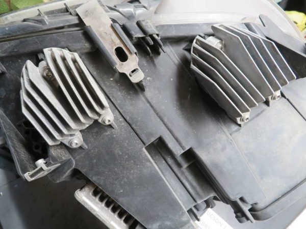 BMW 5 GT F07 L.11, PREDNJA LEVA LUČ, XENON - Image 3