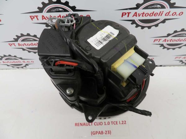 RENAULT CLIO L.22, MOTORČEK PEČKE - Image 2