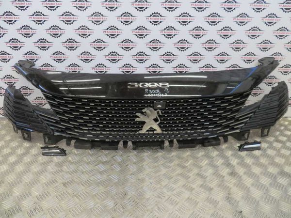 PEUGEOT 3008 L.22, OKRASNA MASKA