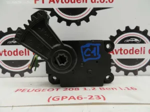 PEUGEOT 208 L.16, MOTORČEK LOPUTE NA PEČKI