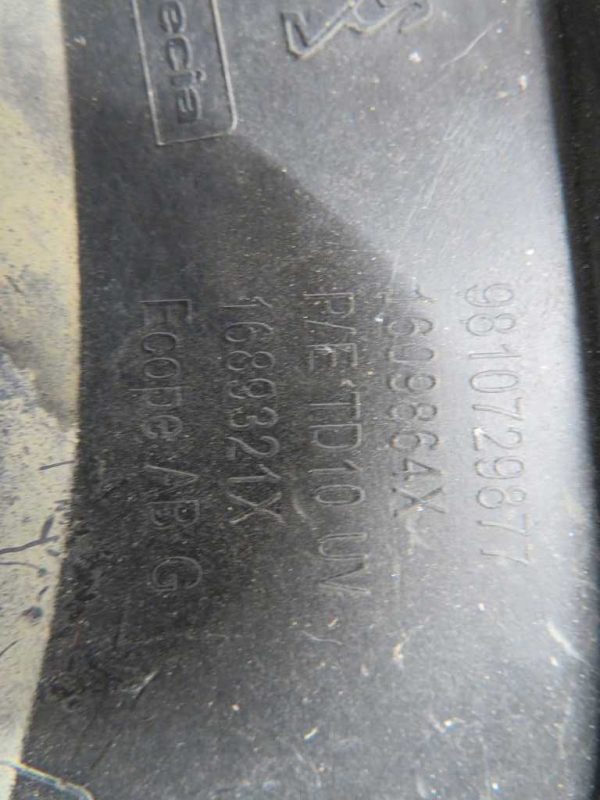 PEUGEOT 208 L.16, PVC OKOLI MEGLENKE, LEVI - Image 2