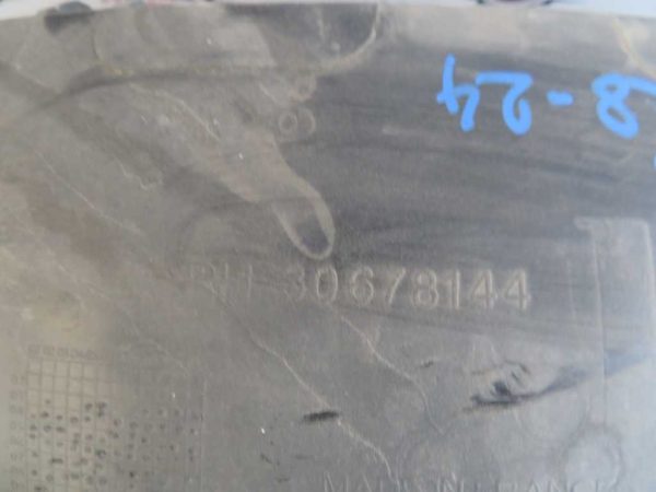 VOLVO V50 L.11, PVC KOLOTEKA, PREDNJA DESNA - Image 3