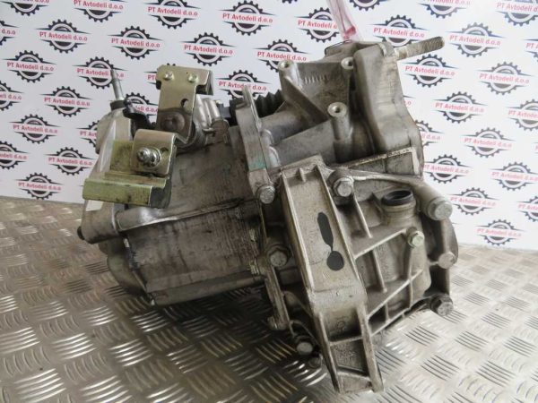 FIAT PANDA 0.9 T BEN. L.16, MENJALNIK (5 PRESTAV)