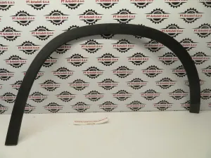 MERCEDES-BENZ GLA L.18, PVC OBROBA BLATNIKA, PREDNJA DESNA
