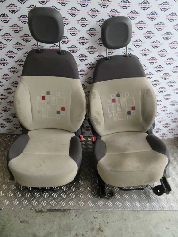 FIAT PANDA L.15, NOTRANJOST KOMPLET