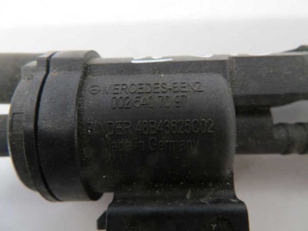 MERCEDES-BENZ GLA L.16, VAKUM VENTIL - Image 2
