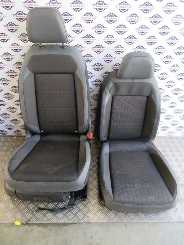 VW T-CROSS L.19, NOTRANJOST KOMPLET